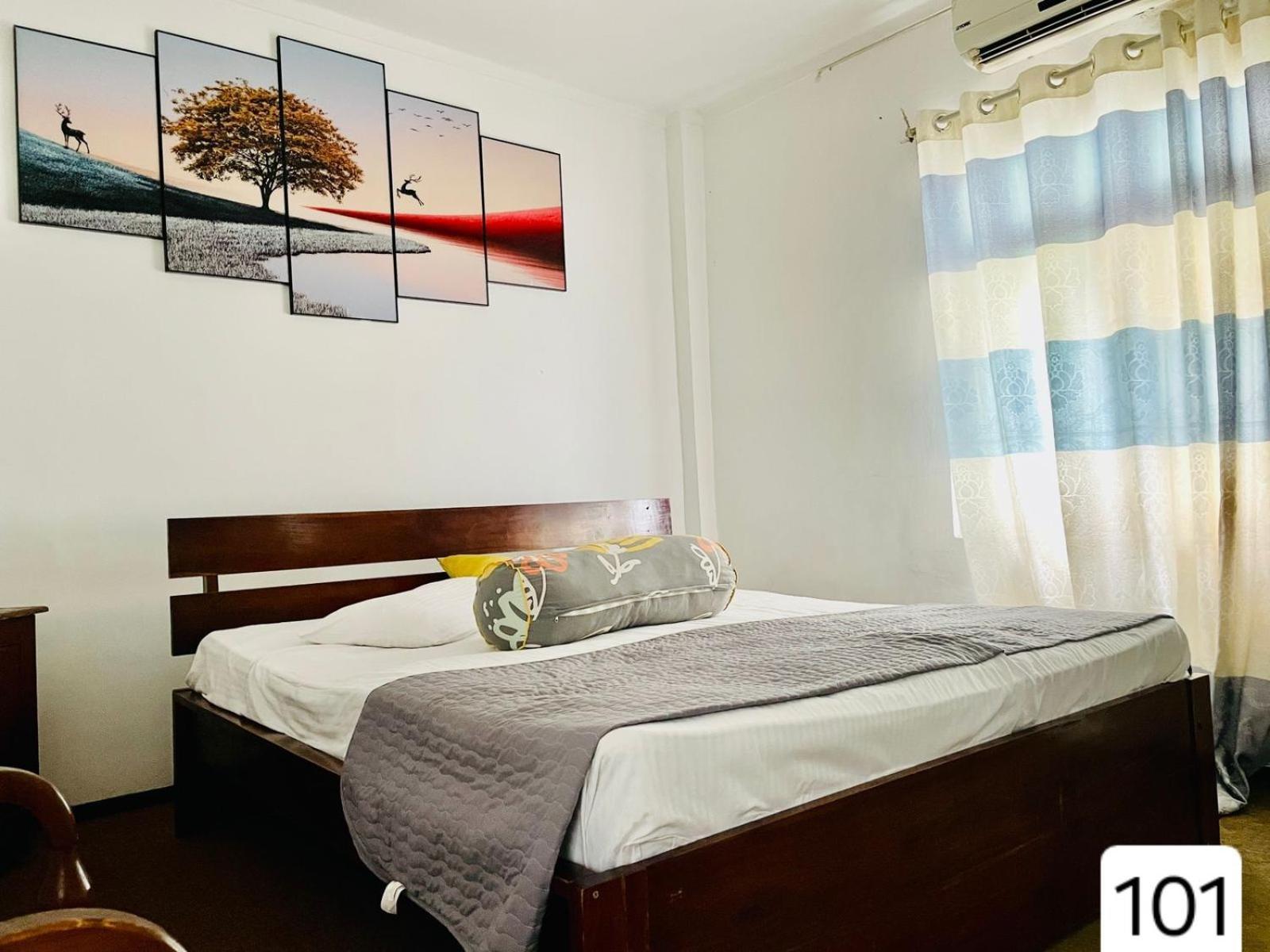 Sky Beam Hotel Канди Екстериор снимка