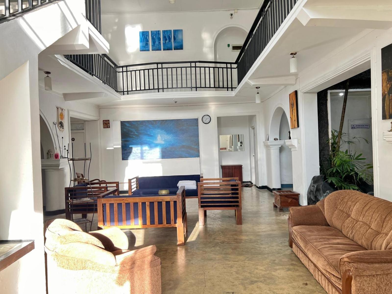 Sky Beam Hotel Канди Екстериор снимка